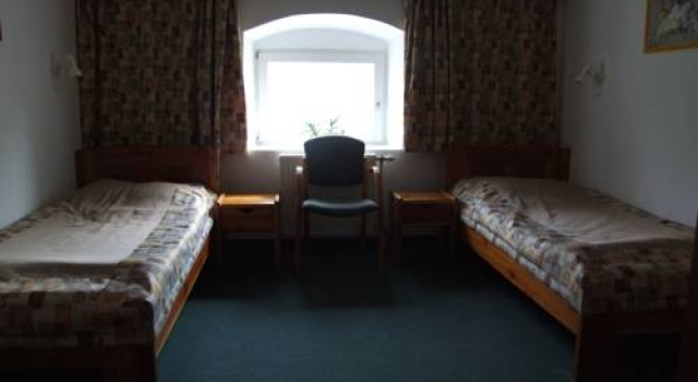 Tap Fogad s Kirlyi tterem, Rezervovat Hotel Veszprém Central Transdanubia