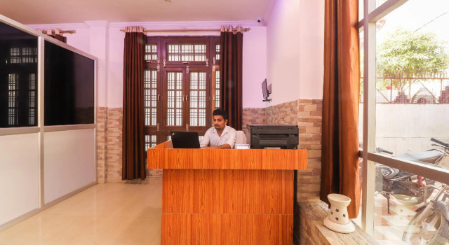 OYO 72334 Dream Stay Hotel