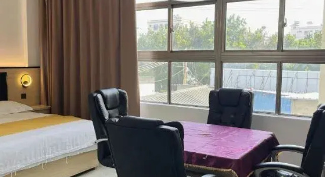 Fengshe Hotel (Oriental High-speed Railway Station), Reserva ahora Hotel Dongfang Hainan