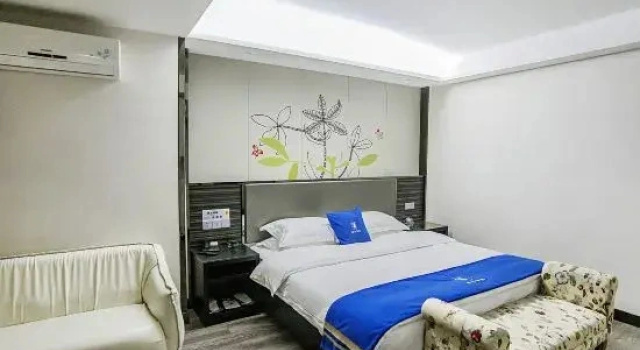 Люкс Super 8 Select Hotel