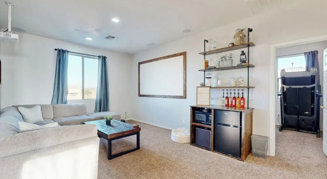 Hot Tub & Game Room: Poolside Paradise in Phoenix!, 预订 度假屋 菲尼克斯 - 鳳凰城 凤凰城都市区
