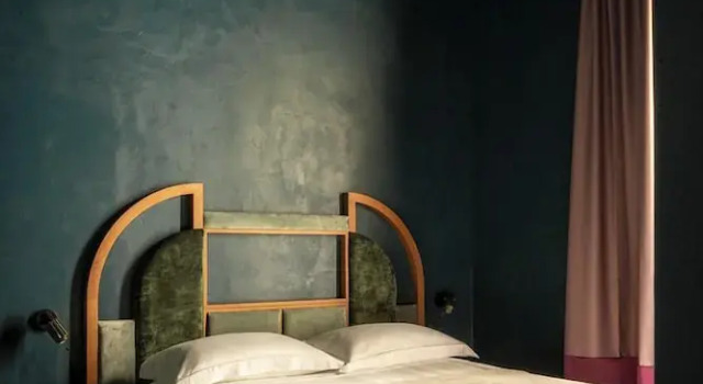 Deluxe room TheWheelsFlorence