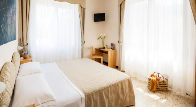 Номер Deluxe Hotel Golfo e Palme