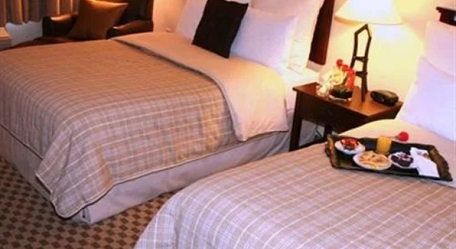 Hagerstown Hotel & Convention Center, Забронировать Отель Отели Хейгерстаун 3 звезды, 3*