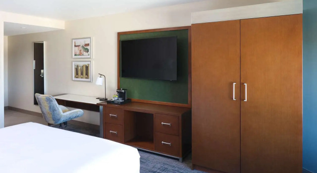 Номер Standard Doubletree By Hilton Battle Creek