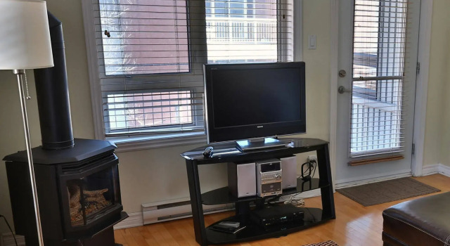 ApartHotelMontréal, Rezervovat Apartmánový hotel Hotely v Montreal s parkováním, poblíž Place Dupuis, Parkování