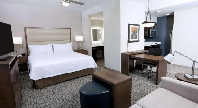 Люкс Homewood Suites By Hilton West Fargo/Sanford Medical Center
