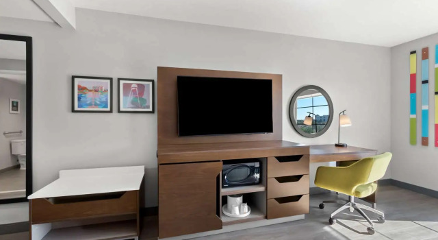 Двухместный люкс c 1 комнатой Hampton Inn & Suites Phoenix/Gilbert