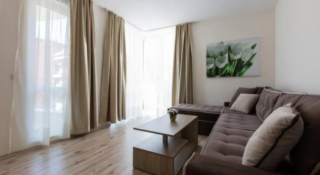 Апартаменты с 2 комнатами Zevs Residence