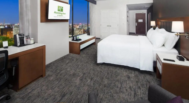 Двухместный номер Standard Holiday Inn Hotel & Suites - Montreal Centre-ville Ouest by IHG