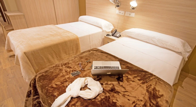 Двухместный номер Standard Hotel Hormilla