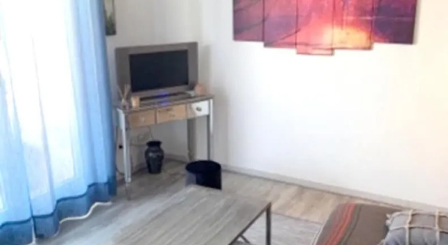 Apartment With one Bedroom in Montpellier, With Wonderful City View, Furnished Balcony and Wifi, Забронировать Апартаменты/квартира Апартаменты Монпелье, рядом с Торговая палата Hôtel Saint-Côme, Апартаменты/квартира