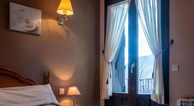 Santa Cruz, Rezervați Apartament Broto Sobrarbe