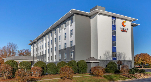 Comfort Suites Pineville - Ballantyne Area