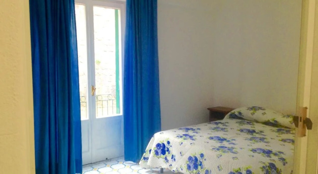 Le Rose Residence