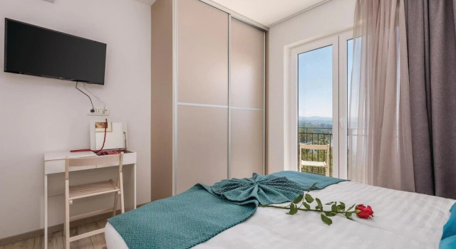 Nice Apartment in Opatija With Wifi and 3 Bedrooms