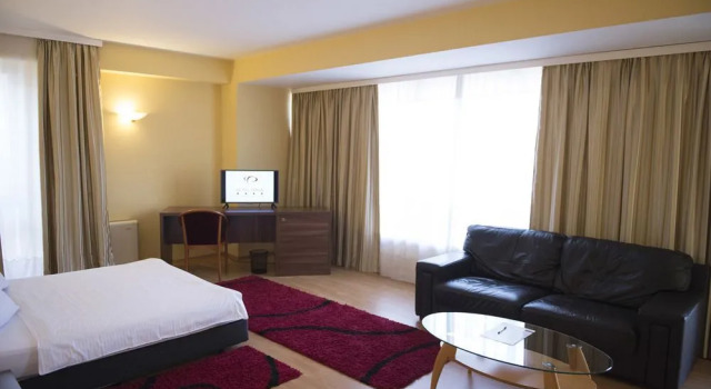 Perla 3, Prenota Hotel Timişoara Timiş