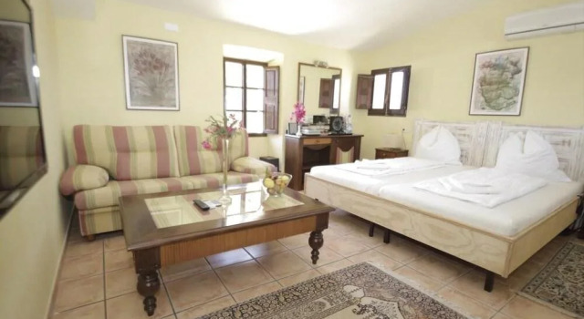 Agroturismo Can Llimona, Rezerwuj Hotel Hotele w Majorka z parkingiem, Parking