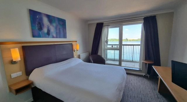 OYO Lakeside Willen Lake Milton Keynes, Rezervați Hotel Milton Keynes 