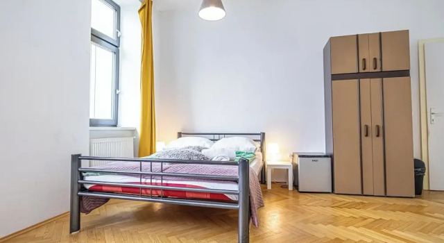 Private Rooms in a Comfy 4BR Apartment with Garden by Lorenz Böhler, Rezervați Apartament Viena Austria, aproape de Dresdner Strasse