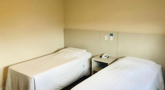 Четырёхместный номер Standard Hiber Hotel - Acesso a Chapecó