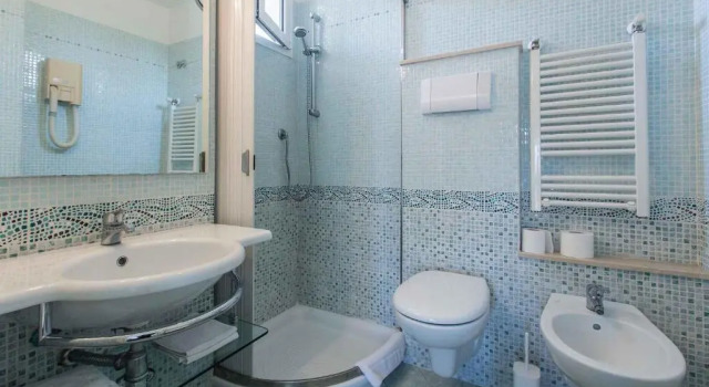 Номер Economy Family Hotel Antibes -50m dal mare