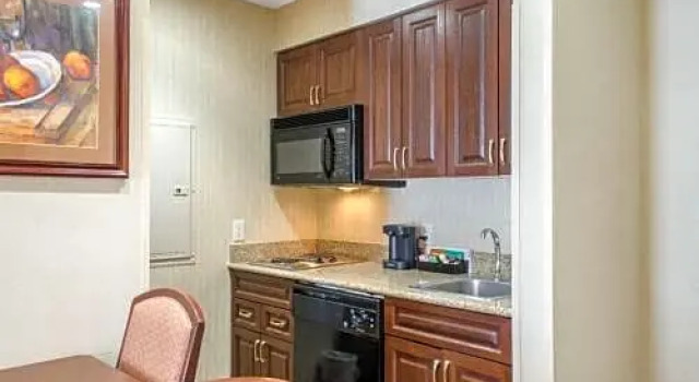 Студия Homewood Suites Covington