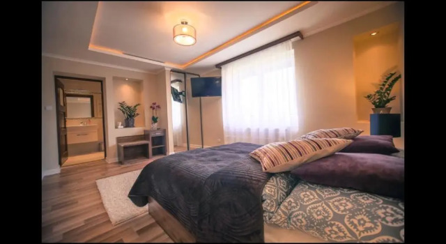 PIANO CAFE b&b, Book Bed and Breakfast Mielec Podkarpackie
