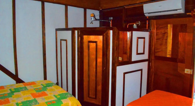 Chalet Castillo, Book Chalet Hoteller i El Estor med pool, Swimmingpool