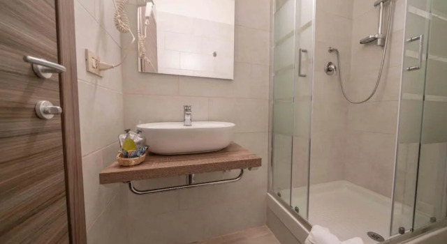 Трёхместный номер Standard Hotel Cairoli