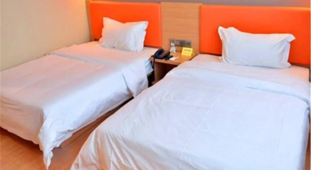 Люкс IU Hotel Beijing West Coach Station Liuliqiao East Metro Station