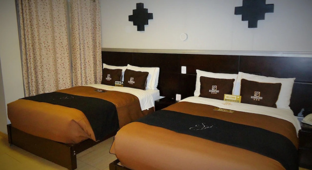 Полулюкс с балконом Hotel San Francisco Plaza