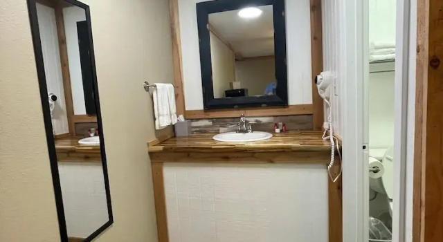 Номер Deluxe Stagecoach Inn Woodville