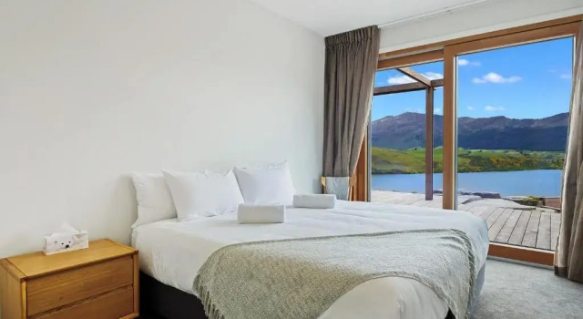 Sicilian Luxury Retreat Main House and Loft, Забронировать Отель Озеро Хайес 