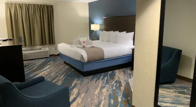 Люкс AmericInn by Wyndham Prairie du Chien