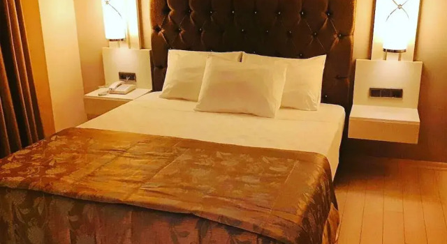 Двухместный номер Standard с балконом и с частичным видом на море Sare Hotel