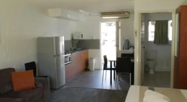 Whitehaven Beachfront Holiday Units, Забронировать Отель Отели Эрли-Бич 4 звезды, рядом с Рынок пляжа Эйрли, 4*