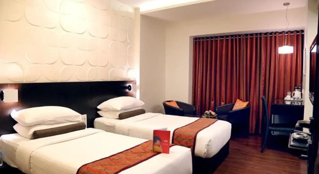 Oyo Premium New Shahupuri Kolhapur, Забронировать Отель Отели штата Махараштры 3 звезды, 3*