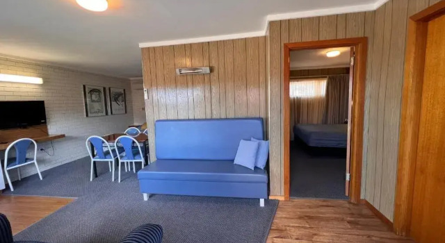 Sturt Motel Balranald, Забронировать Мотель Балраналд Новый Южный Уэльс, рядом с Туристический информационный центр Бэлрэнелда