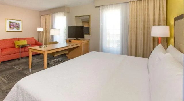 Люкс с видом на реку Hampton Inn - Palatka