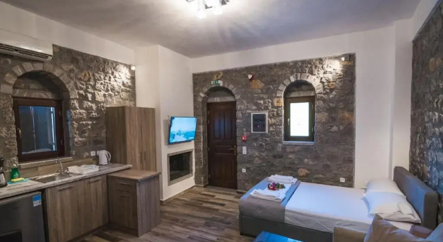 Апартаменты Superior Avgonima All Seasons Hotel