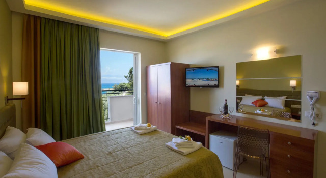 Двухместный номер с видом на сад Mareblue Beach