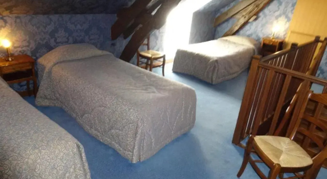 Семейный номер Standard Logis Hôtel Belle Epoque
