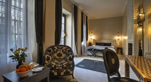 Люкс Classic Riad Kheirredine