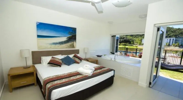 Beachside Magnetic Harbour, Boek Appartement Nelly Bay Magnetic Island
