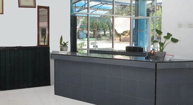 OYO 1148 Pelangi Hotel New Teluk Uber, Rezerwuj Hotel Sungailiat Sumatra