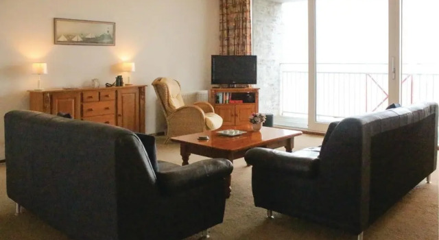 Beautiful Apartment in Breskens With 1 Bedrooms and Wifi, Забронировать Апартаменты/квартира Отели Zeeuws-Vlaanderen с парковкой, Парковка