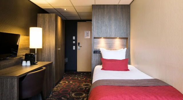 Одноместный номер Comfort Leonardo Hotel Eindhoven City Center
