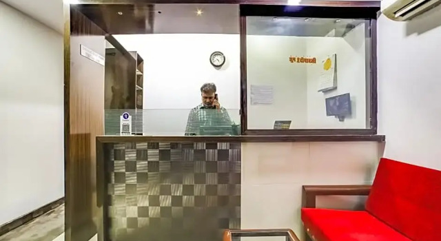 OYO 66982 Hotel Skyway Inn, Забронировать Отель Отели Мумбай с завтраком, Завтраки
