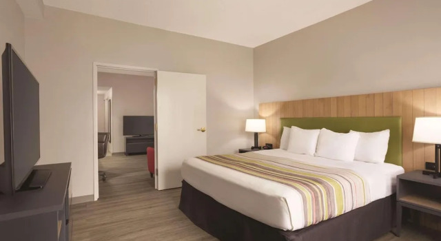 Люкс Country Inn & Suites by Radisson, Chattanooga-Lookout Mountain